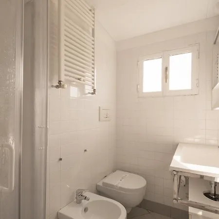 Pellegrino 75 Double Bedroom Rome Exterior photo